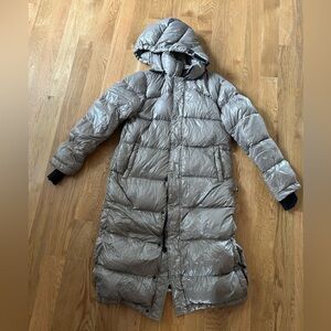 Aritzia Super Puff Parka